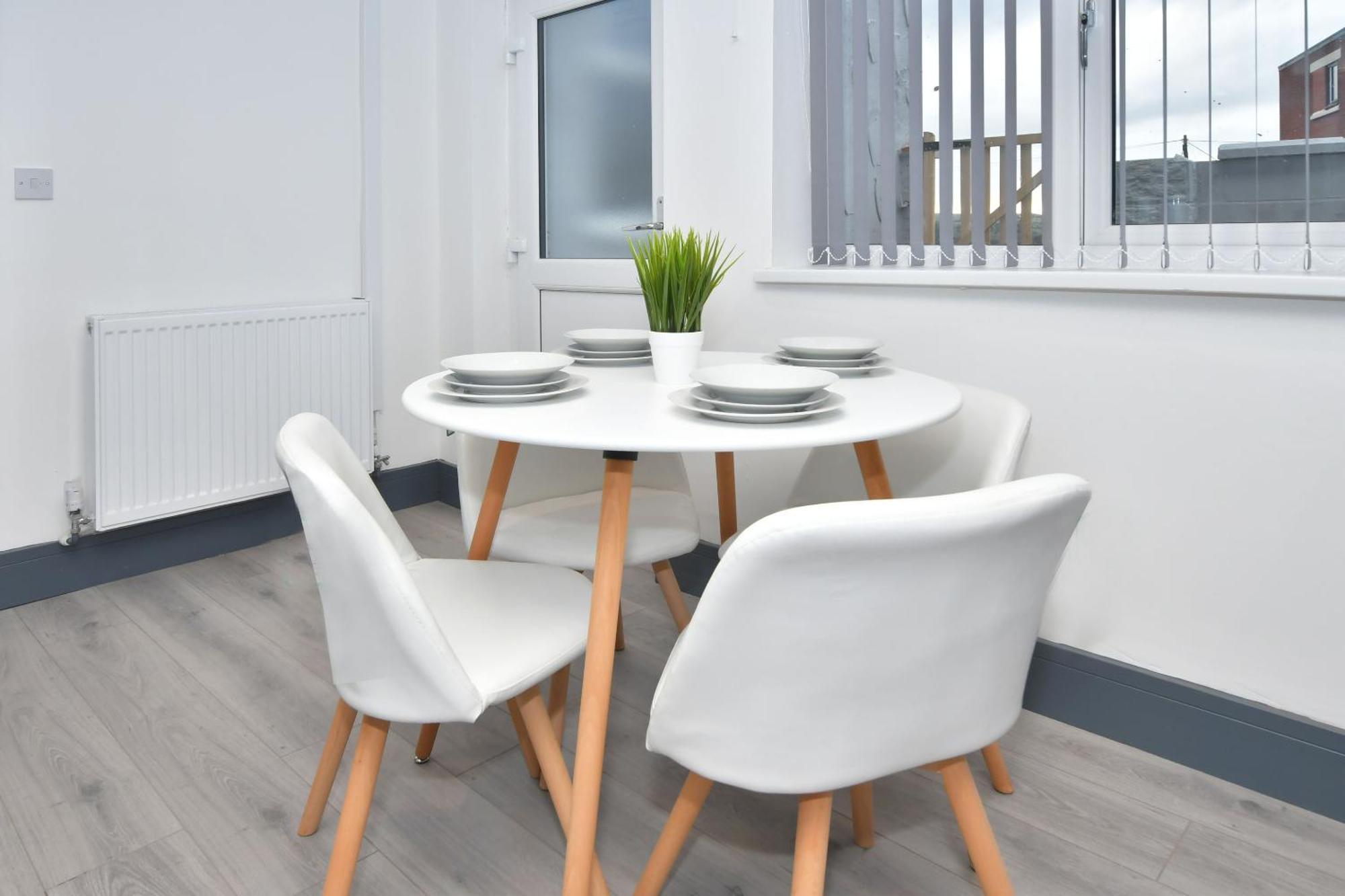 Etruria Townhouse @ 24 Brunswick Place Stoke מראה חיצוני תמונה